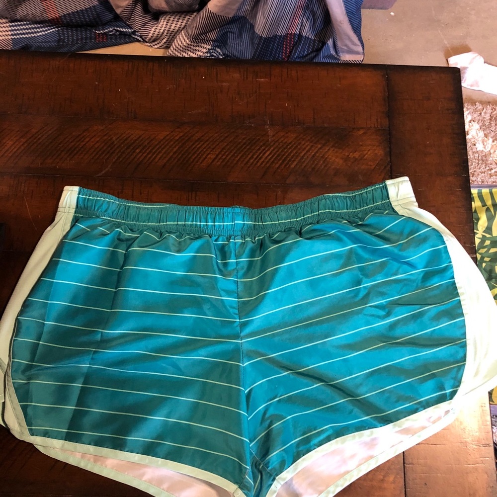 XXL sports shorts